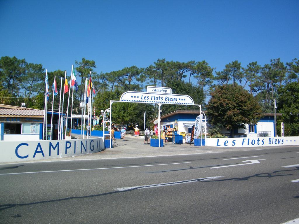 Camping De La Dune "Les Flots Bleus" Hotel Pyla-sur-Mer Exterior photo